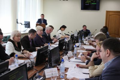 На совместном заседании постоянных комиссий Совета Сыктывкара депутаты обсудили вопросы предстоящего заседания Совета