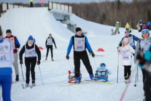 Единороссы Сыктывкара определили самую спортивную семью «Лыжни России»