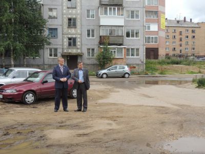Вопрос ремонта двора дома №41 по улице Морозова на контроле председателя Совета Сыктывкара
