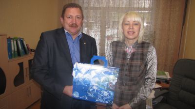 Игорь Терентьев поздравил педагогические коллективы округа