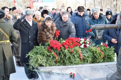 В Сыктывкаре почтили память погибших в локальных конфликтах