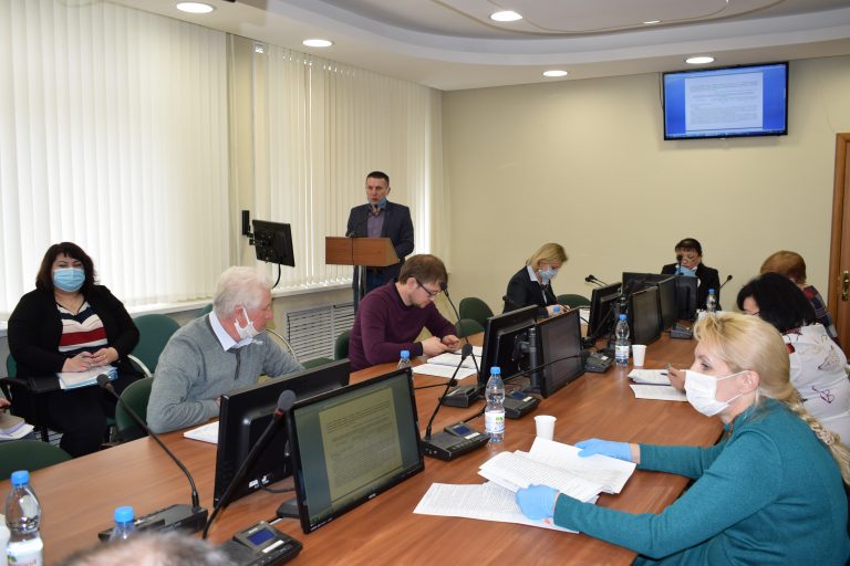Депутаты Сыктывкара рекомендовали перевозчикам установить пониженный размер платы проезда на дачных маршрутах в летний период