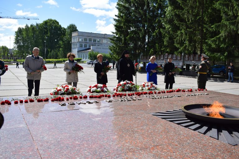 В День памяти и скорби городские власти почтили погибших в годы Великой Отечественной войны