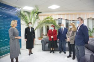 Почётным гражданам Сыктывкара вручили удостоверения