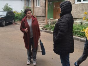 Депутат Валентина Братусь проконтролировала ход ремонтных работ во дворе по ул. Первомайская