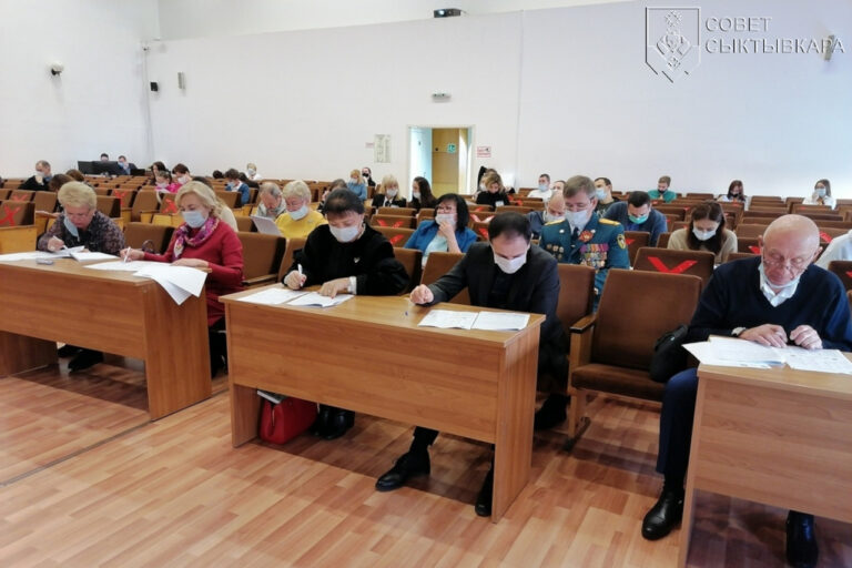Депутаты Совета Сыктывкара присоединились к Всероссийскому географическому диктанту