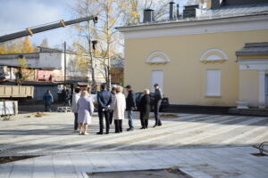 Сквер возле «Октября» закончат в следующем году