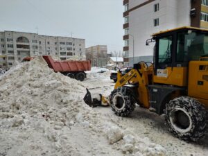 Борьба со снегом в Сыктывкаре